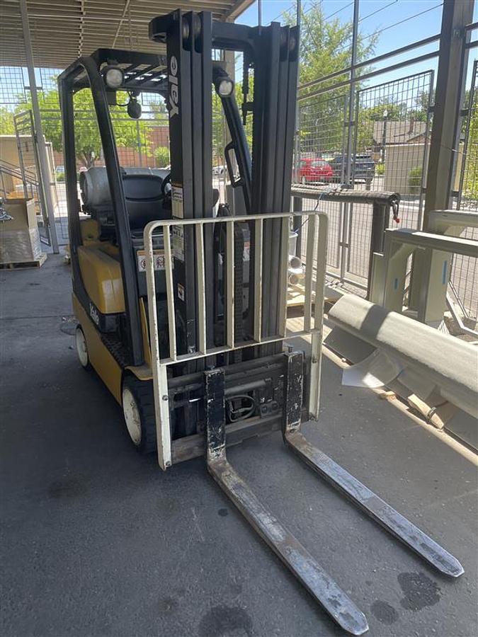 Used 2005 Yale Forklift 2600 Capacity Forklift For Sale in Boise, Idaho