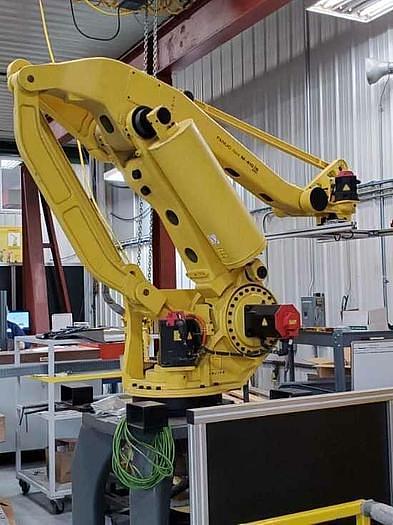 Used FANUC M410iB/300, ONLY USED FOR TESTING/TRAINING