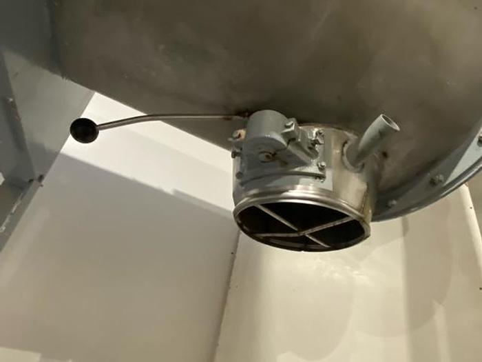 Used GONDARD 900 litres