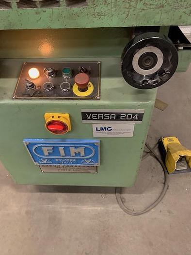 Used CORNER NOTCHER, MANUF FIM, MODEL VERSA 204 - BUILT 1990