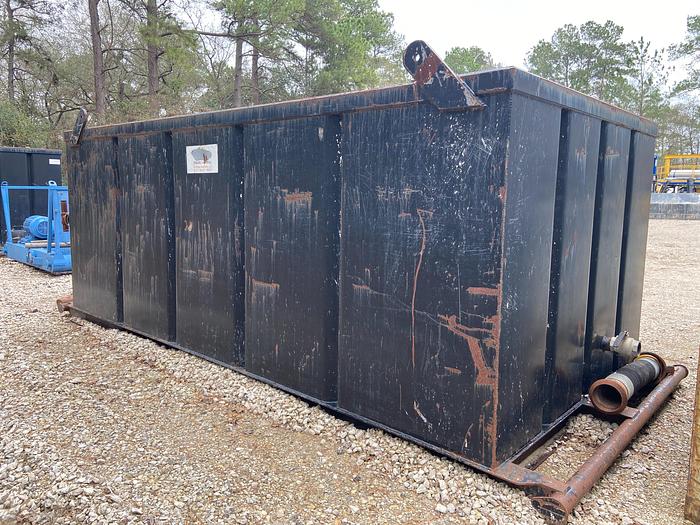 Used NA Closed Top Mix Tank