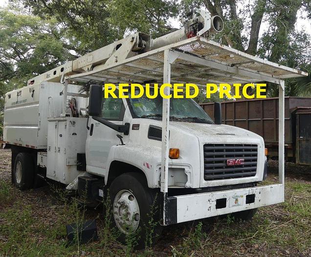 Used 2004 GMC C7C042