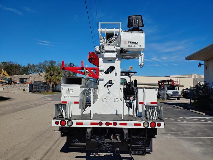 Used Terex Commander C4047 Digger Derrick on 2016 Freightliner M2 106 Reg Cab Utility Truck – G2173