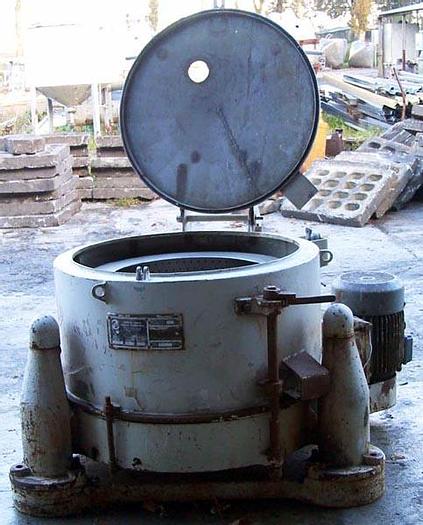 Used Wirówka produkcji "Świdnickiej Fabryki Urządzeń Przemysłowych" Typ - WT 8001 K