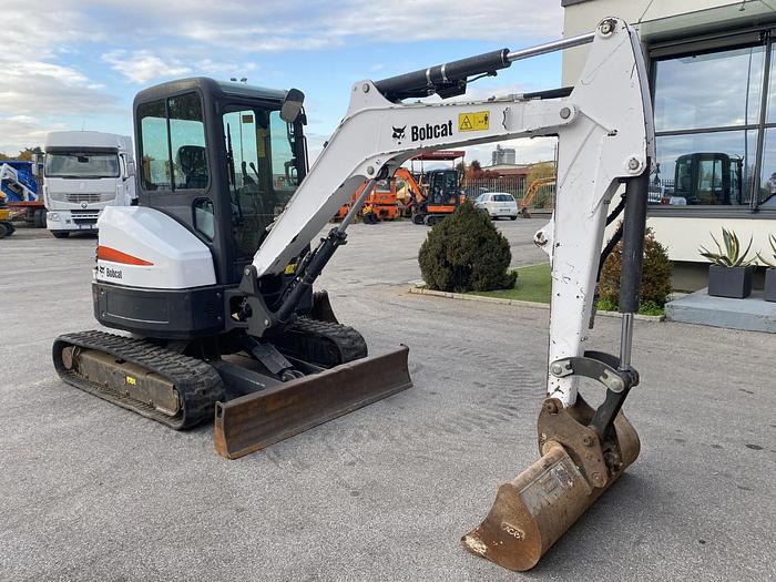 2015 BOBCAT  E35 EM