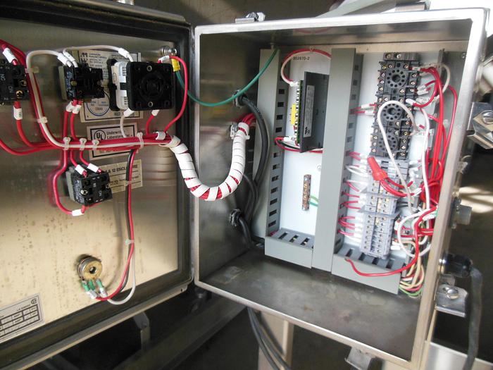 Used Conveyor, Belt, 10" X 10'8" Bucket, Incline, S/St, Portable #S742622