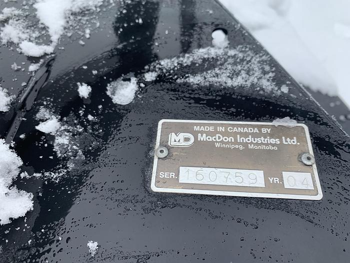 Used 2000 Macdon 9350