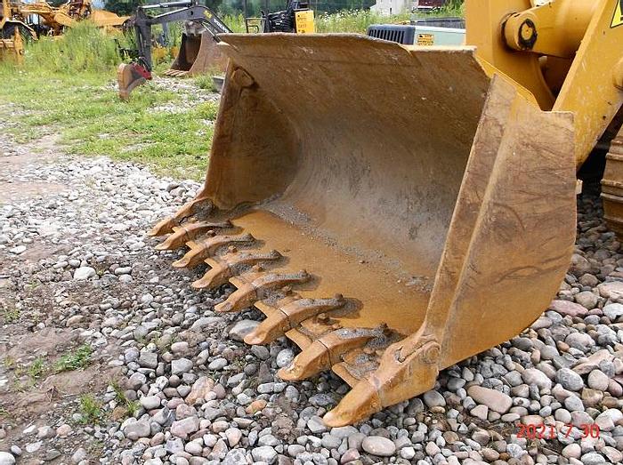 Used 2001 CATERPILLAR 963C