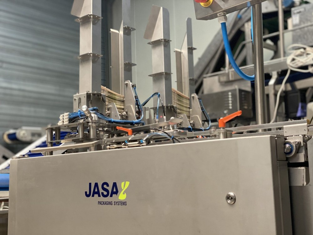 Used Fully automatic twin lane Jasa sleever, brand new