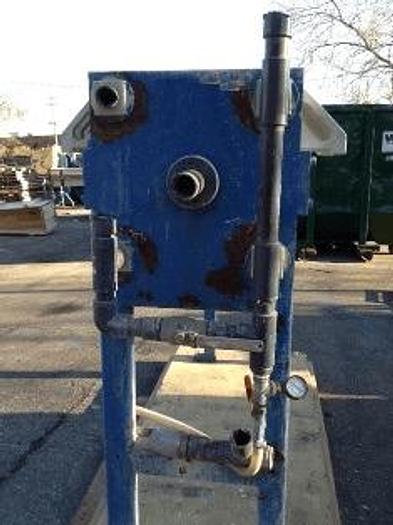 Used 2.25 CU. FT. FILTER PRESS – POLYPRO – C.G.R. – 470 MM MANUAL CLOSURE