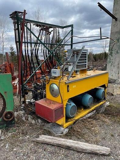 Used 24" FORANO DUAL RING DEBARKER