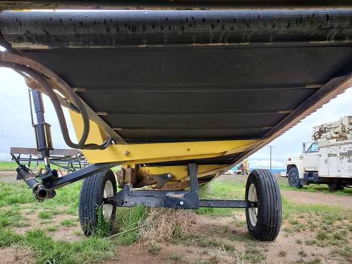 Used 30' Honey Bee WS30 Draper Header