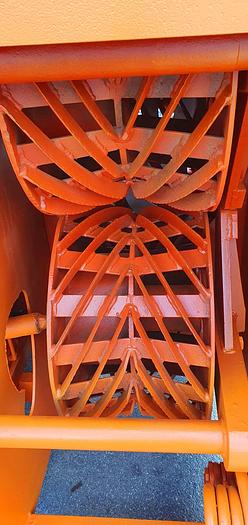 Refurbished Valonkone VK26 debarking machine