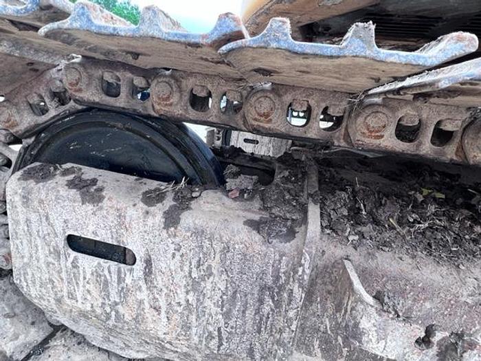 Used 2010 JOHN DEERE 135D EXCAVATOR