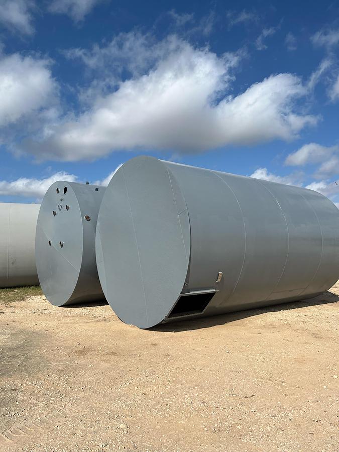 Used TANKS, 400 BBL STEEL (FRESH PAINT)