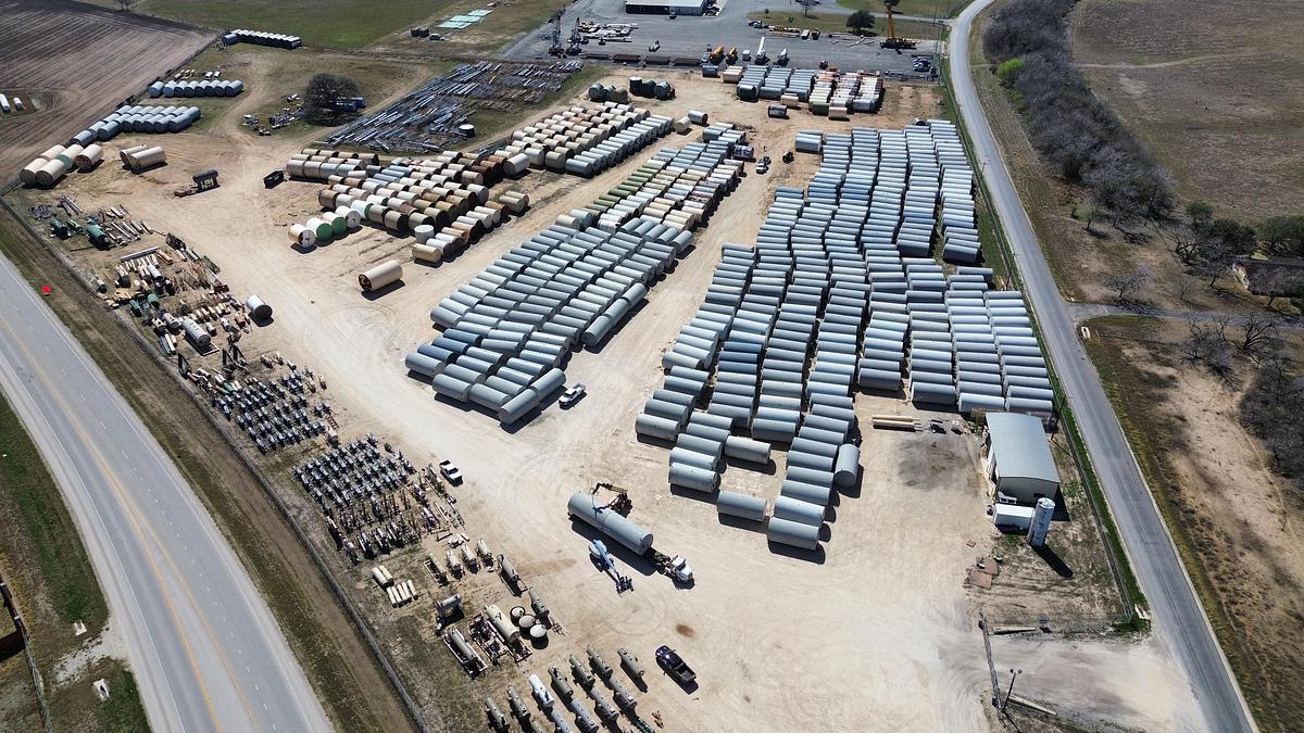 Refurbished TANKS, 1000 BBL STEEL (REFURB)