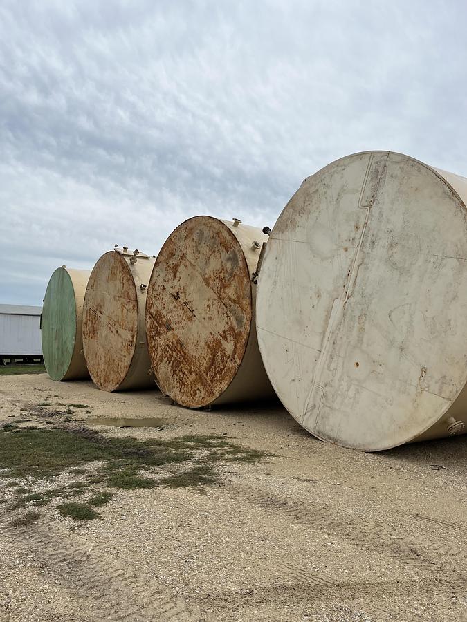 Used TANKS, 1000 BBL STEEL (USED)