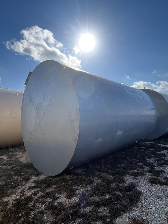 Used TANKS, 400 BBL STEEL (FRESH PAINT)