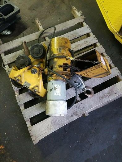 Used BUDGET 2 TON HOIST. MOD 441425-17