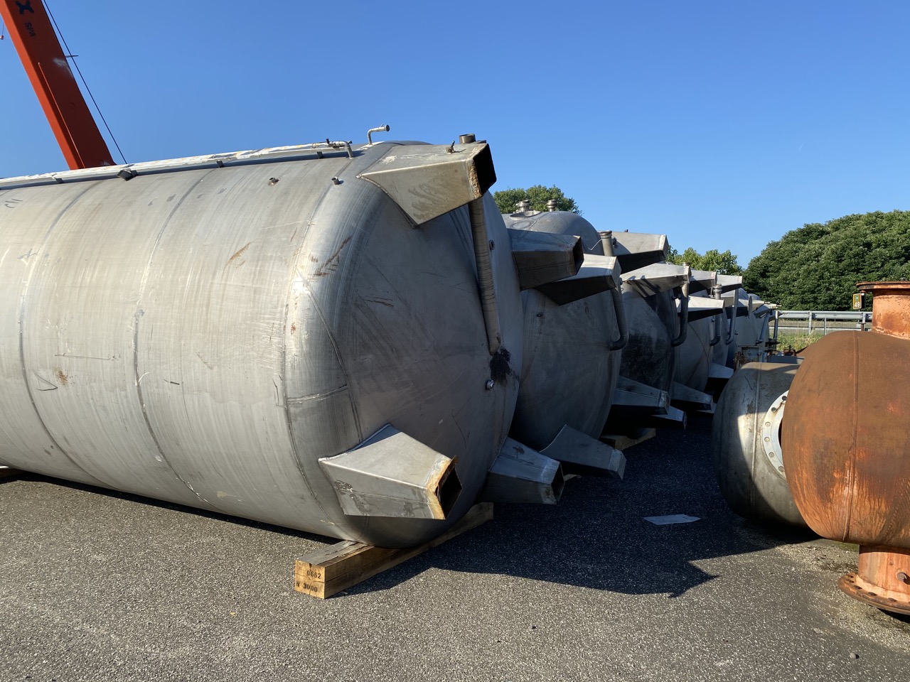 Usato Serbatoio con agitatore, da 37000 Litri