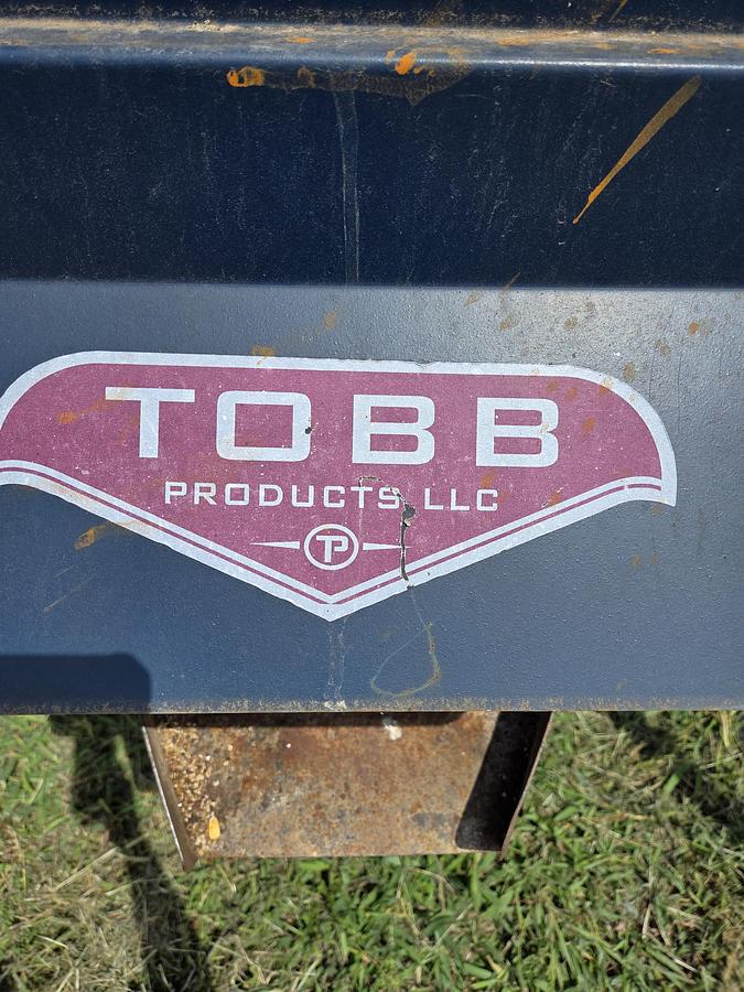 Used 2 Ton Stationary Feed Bin