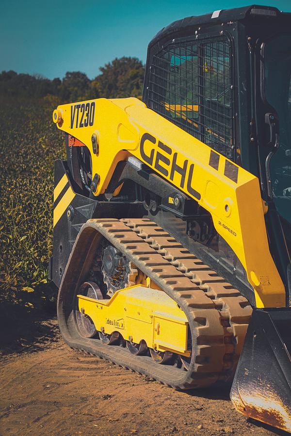 2026 Gehl VT230