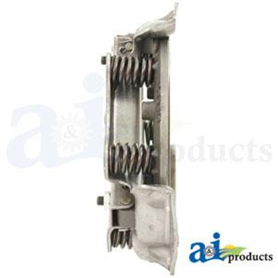 Pressure Plate Assembly: 7", 3 spring, cast plate