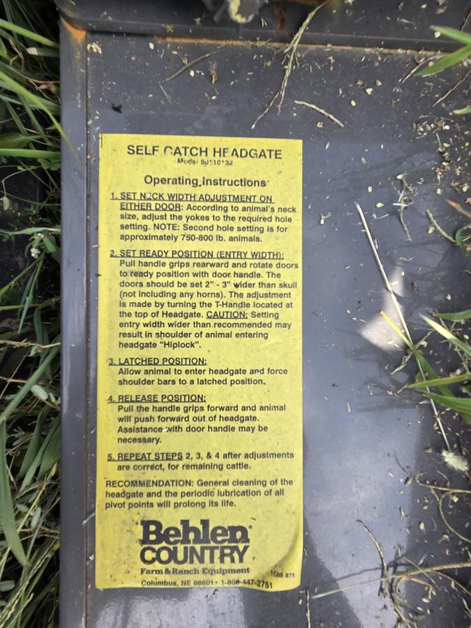 Used Behlen Self Catch Headgate