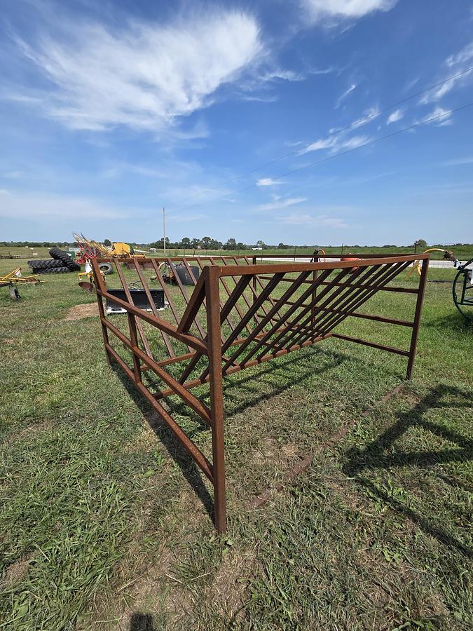 Used Homaid Hay Saver Round Bale Rack