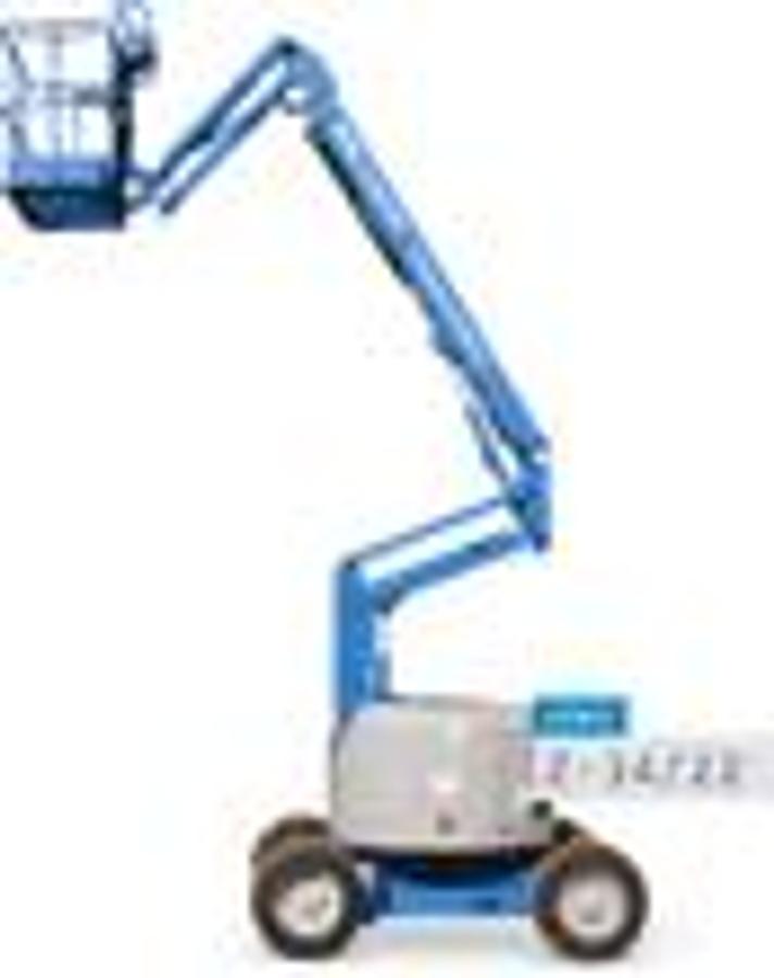 Used Articulating Boom Lift, 30'–35' IC