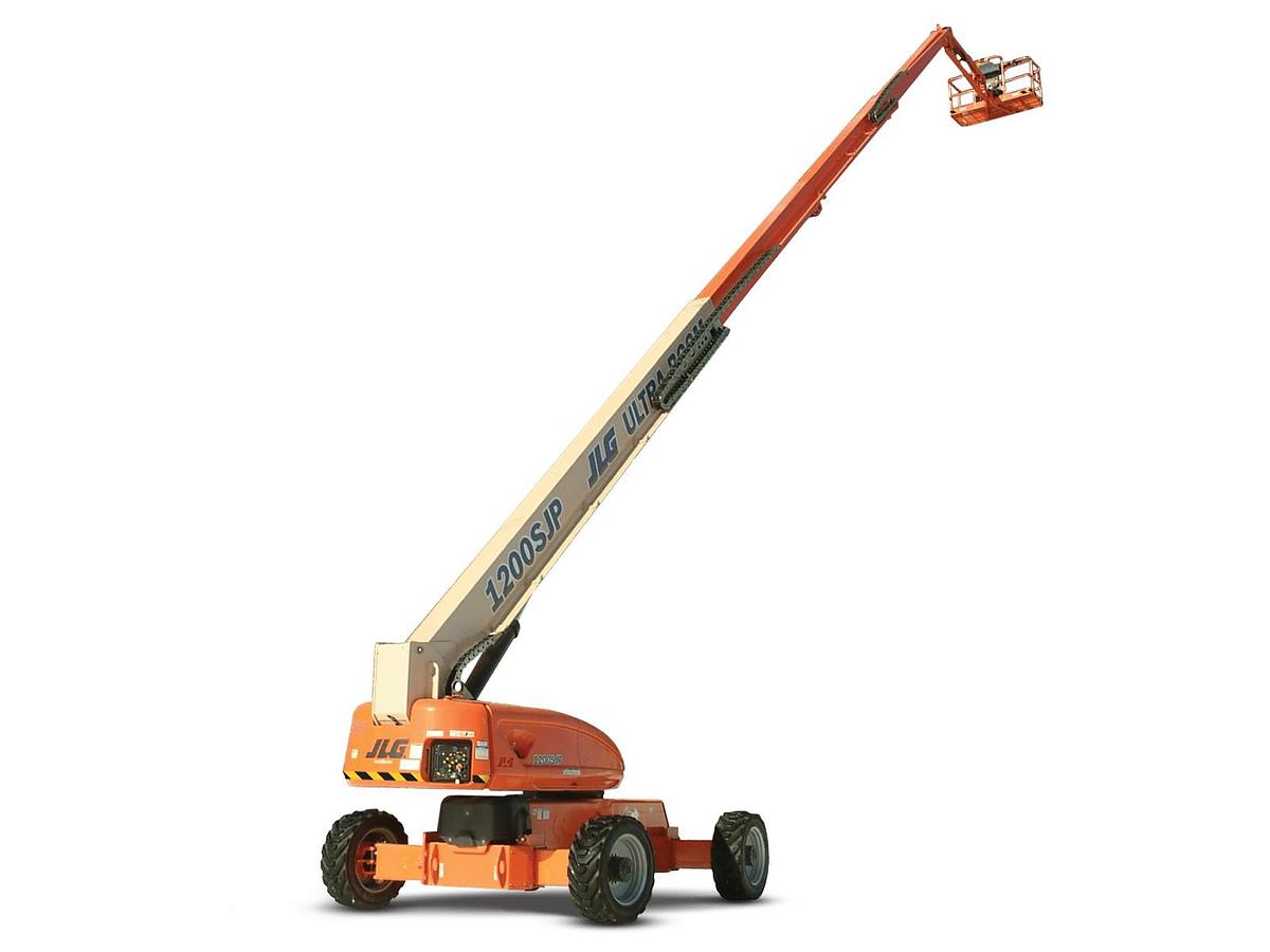 Used Telescopic Boom Lift, 120'–125' IC