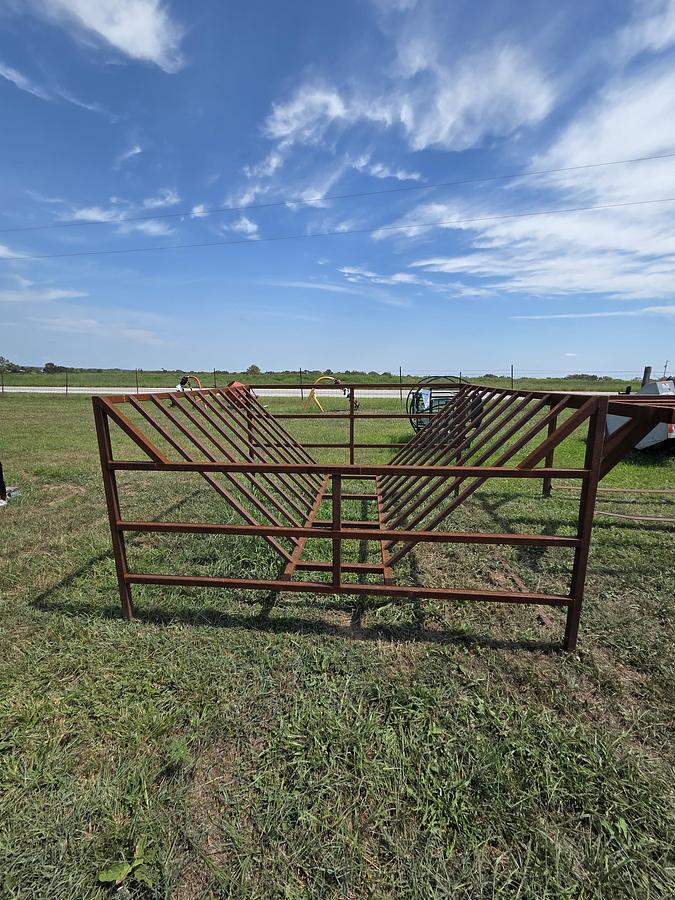 Used Homaid Hay Saver Round Bale Rack
