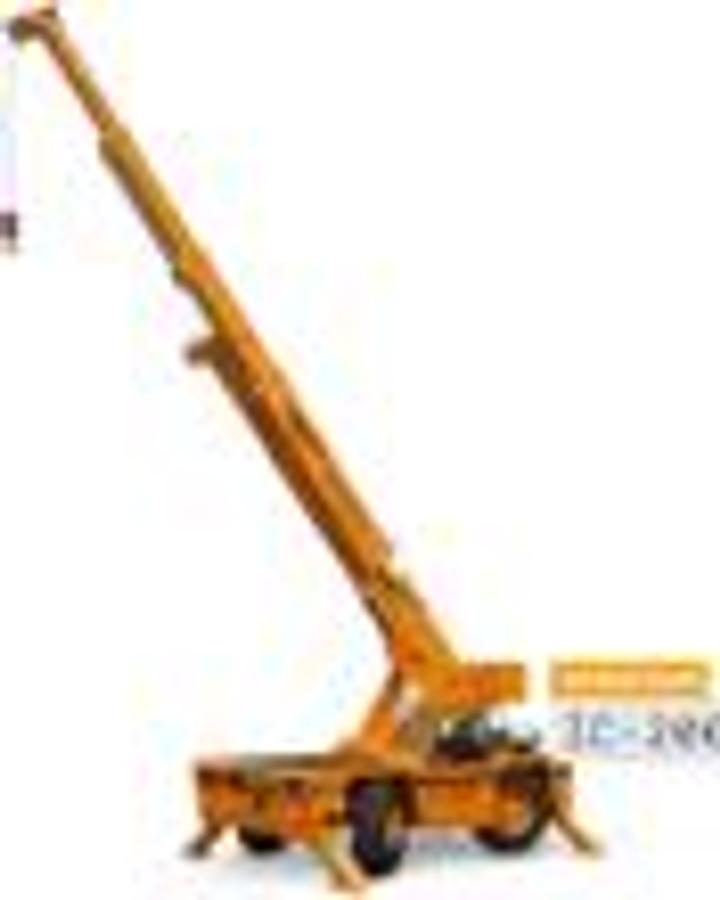 Used Carry Deck Crane 30,000lbs Diesel