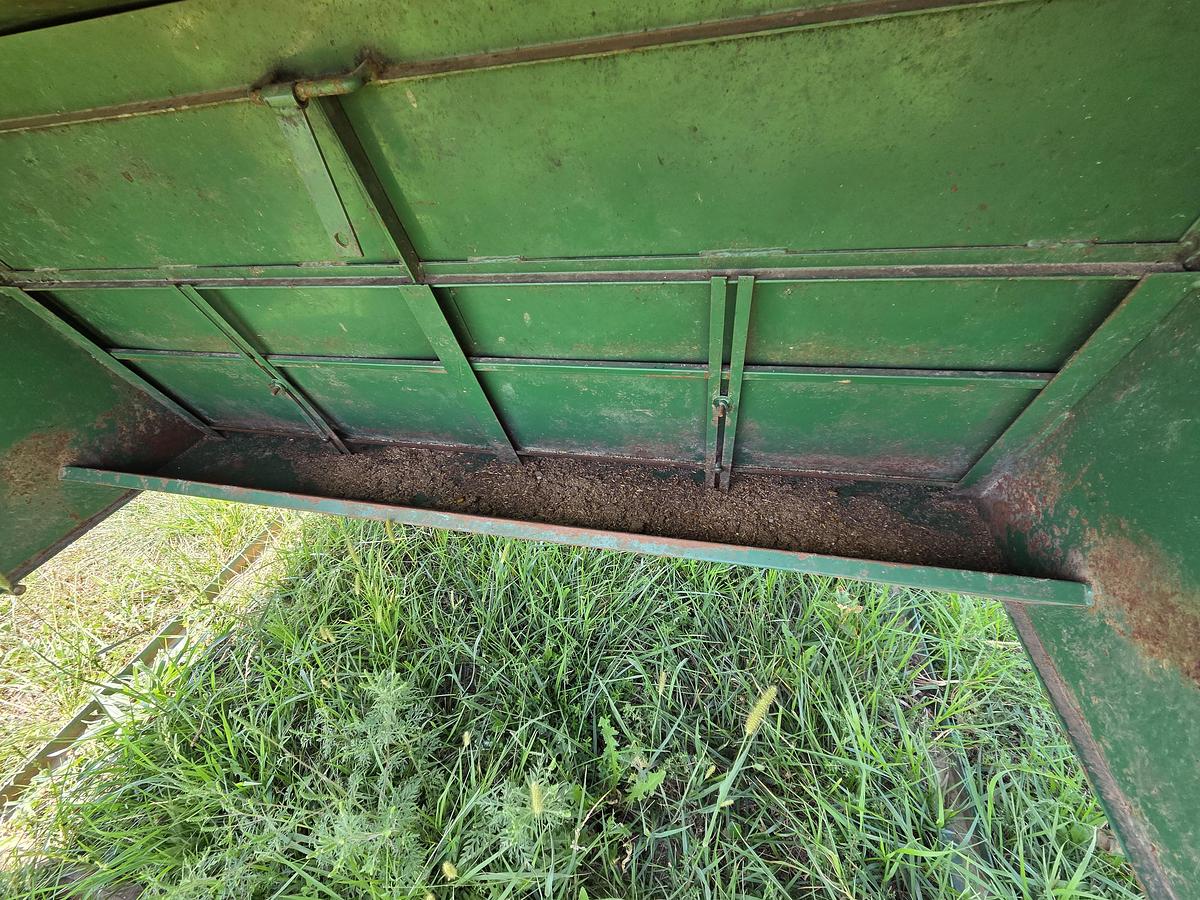 Used King Ag Products HD portable Calf Creep Feeder