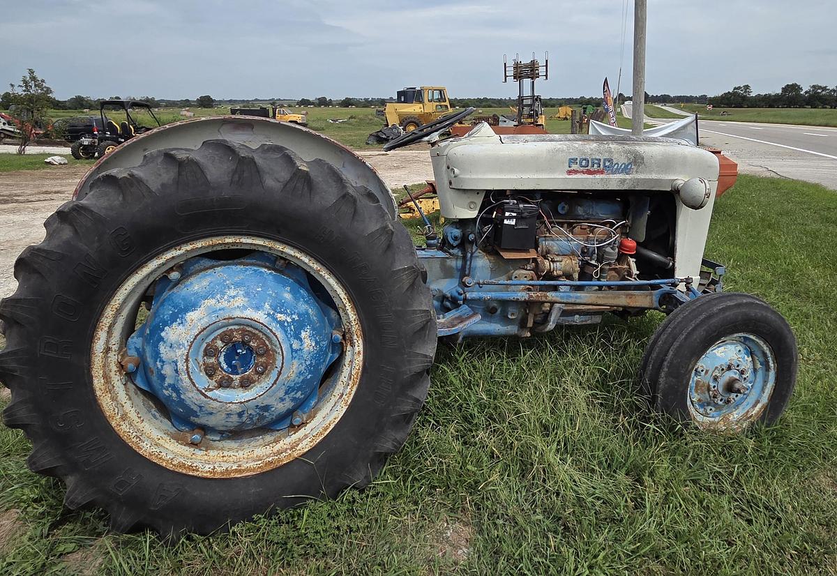 Used Ford 4000