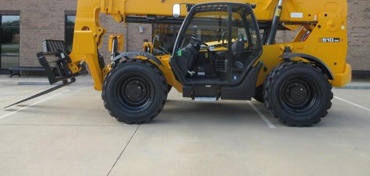 Used Telehandler 10,000 lbs, 54'–56' Reach