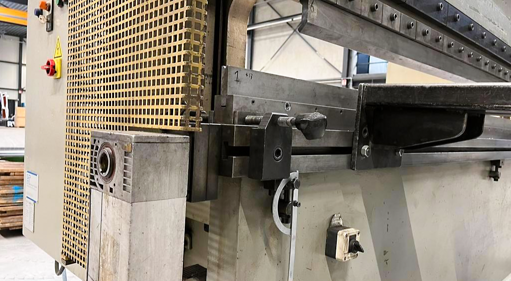 Used Darley EHP 110 31/25 - Press Brake - 1991