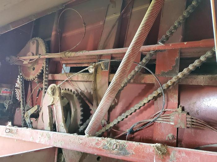 Used 2003 Hesston 4910 Baler w/ Accumulator