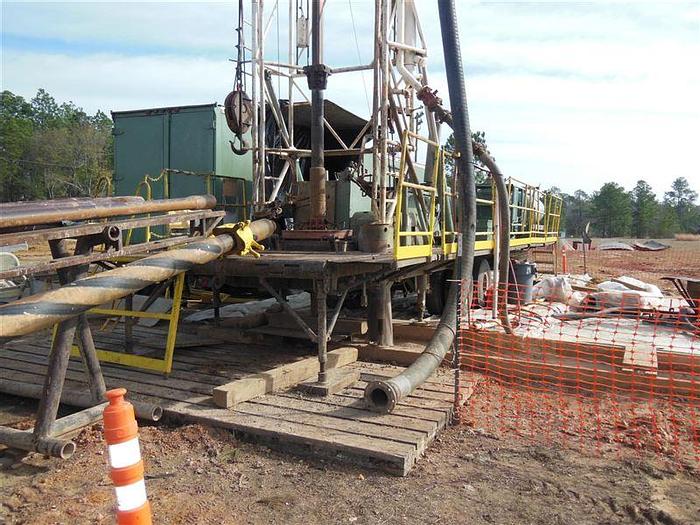 Used 1981 Layne-Ark Table Drive Drill Rig