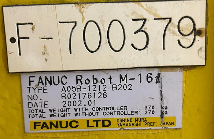 Used FANUC M16i 6 AXIS ROBOT WITH RJ3 CONTROLLER