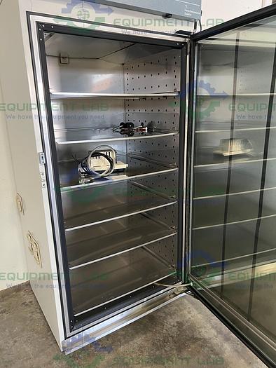 Used Thermo Fisher   3940  Refrigerated Incubator w/ Humidity 29 Cu Ft., 0° to 60°C