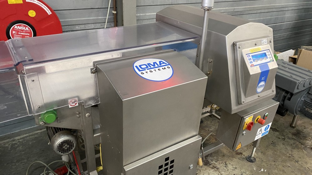 Used Loma IQ3 metaldetector