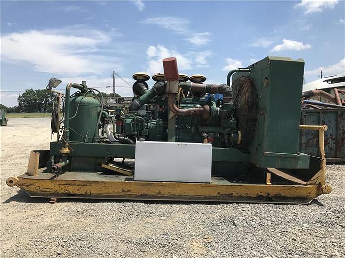 Used 2000 Ingersoll-Rand HR2 900 cfm / 350 psi Air Compressor