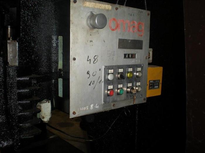 Usato PIEGATRICE OMAG IDRAULICA 3000 X 100t