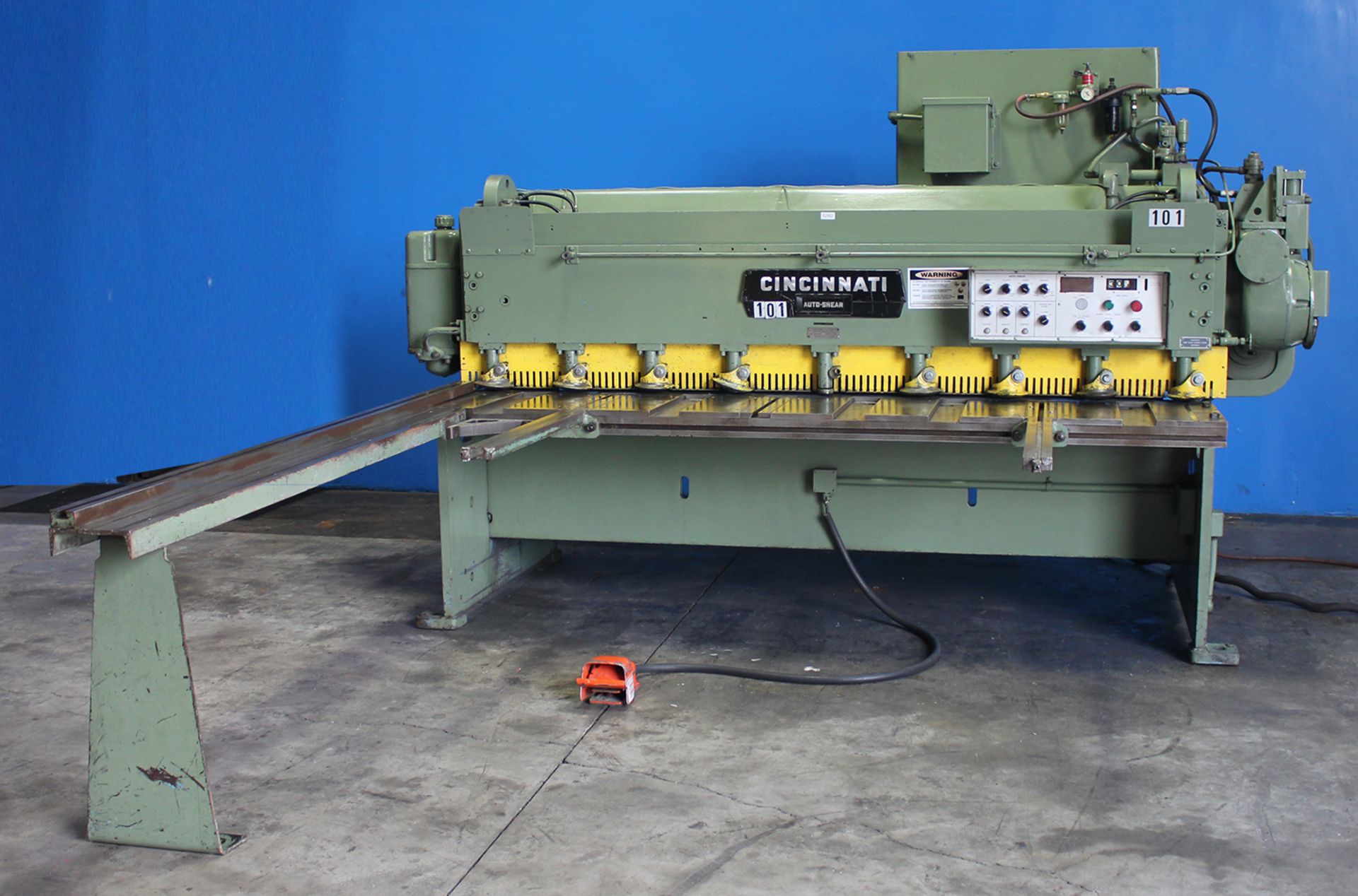 Used Sold Cincinnati Power Shear 10 Ga. x 8' 5907 at Wheeler Machinery