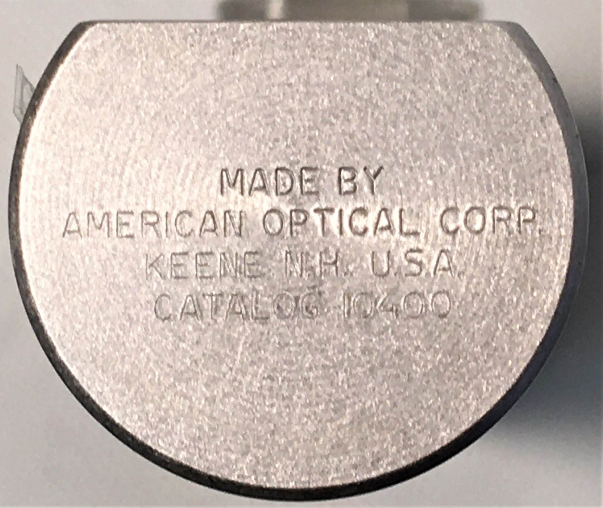 Used American Optical TS 10400 Hand-Held Refractometer - 0 to 14%