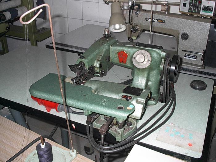 Gebraucht Blindstichmaschine US Kl. 718 - 2-1, 1-1