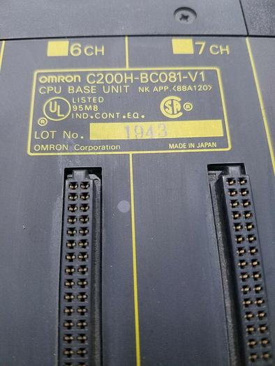 Used OMRON C200H-BC081-V1 CPU BASE UNIT