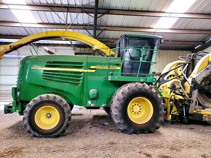 Used John Deere 7800 Forage Harvester w/ Rotary Head