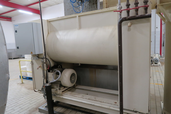 Used (4) x BEETZ 1000kg CHOCOLATE MIXERS